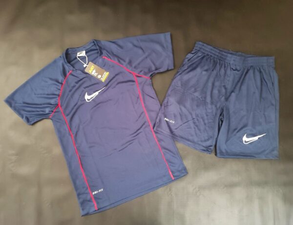 Conjunto Nike Adulto - Image 3